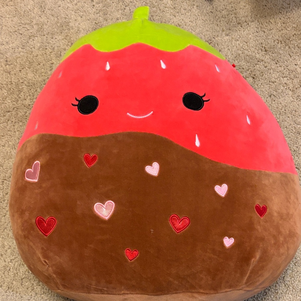Scarlet the Chocolate Covered Strawberry
Squishmallow